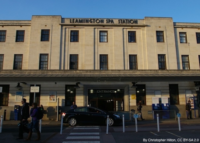 Measuring whether bus and rail services connect with actual journey monitoring